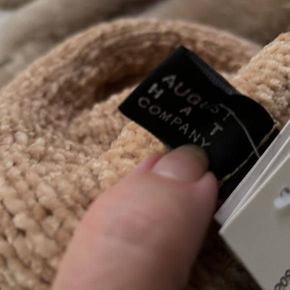 August Hat Company Beanie with roll cuff - Picture 7 of 7